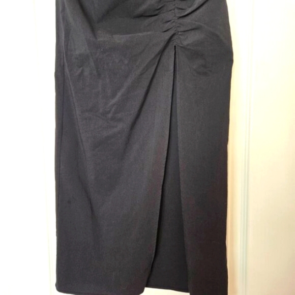 ZARA Black Ruched Midi Skirt with Tie Waist accent & Front Slit size M NWT - Picture 4 of 12